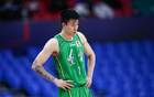 哈維制勝，張鎮(zhèn)麟贊不絕口，球迷樂翻。