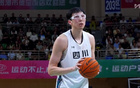 周琦20+10，8中8，四川隊勝強敵，鎖定正賽資格！值！